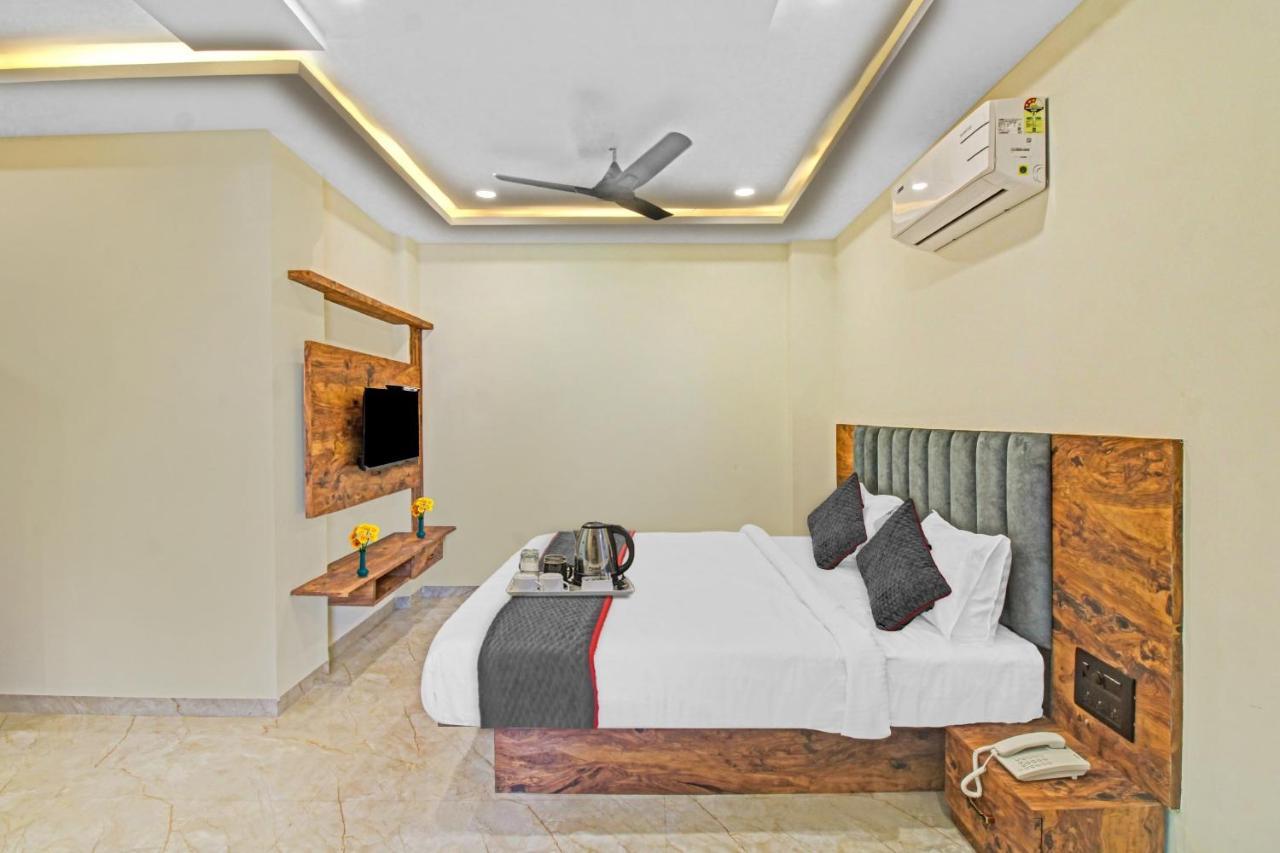Townhouse Md Star Hotel Нагпур Екстериор снимка