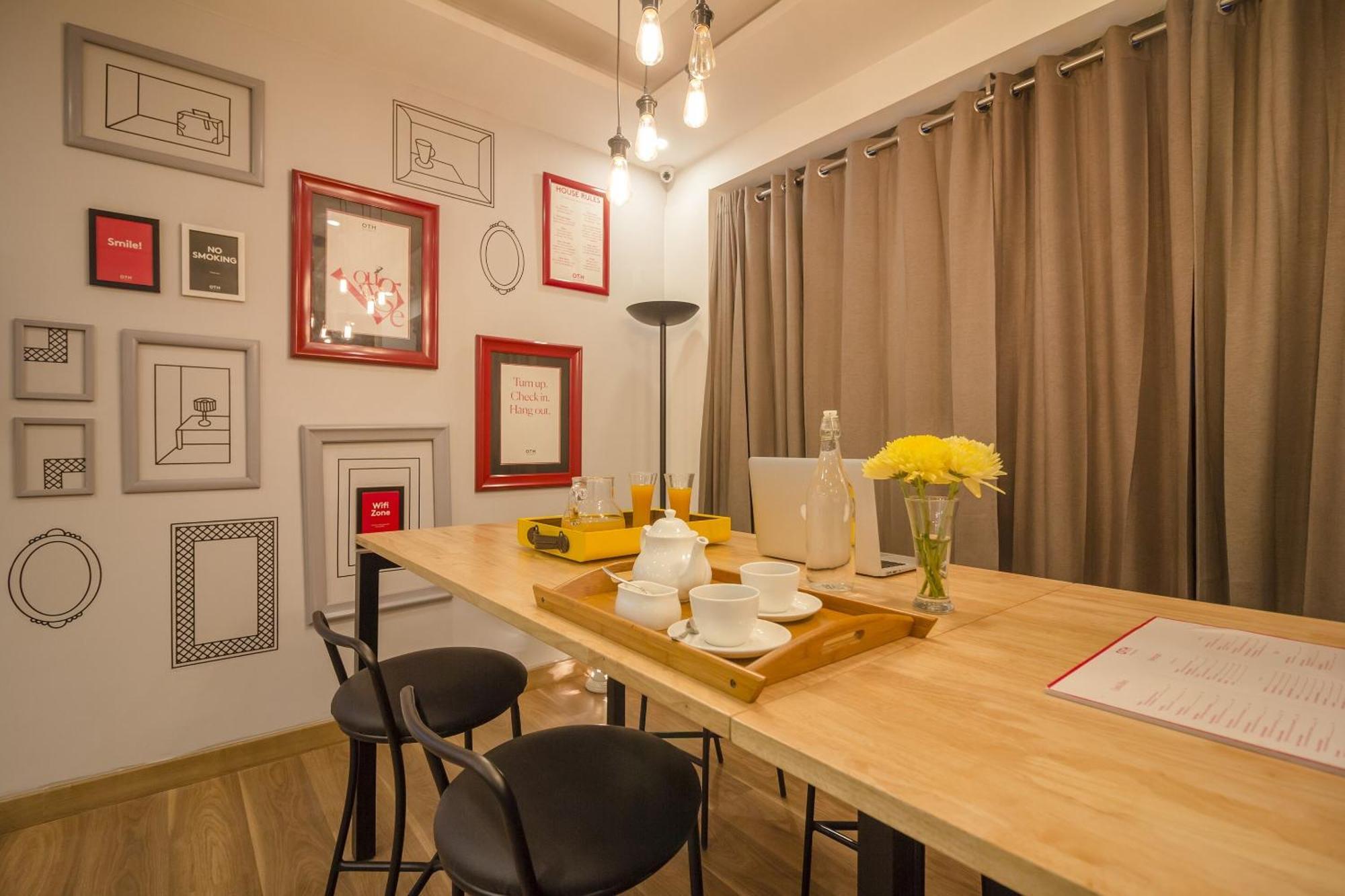 Townhouse Md Star Hotel Нагпур Екстериор снимка